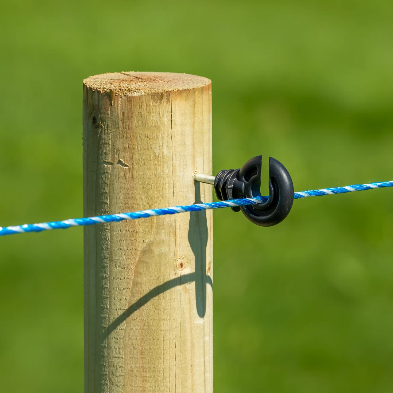 Въже за елекропастир - 1000 м - 330 кг - 0,65 Ω/м