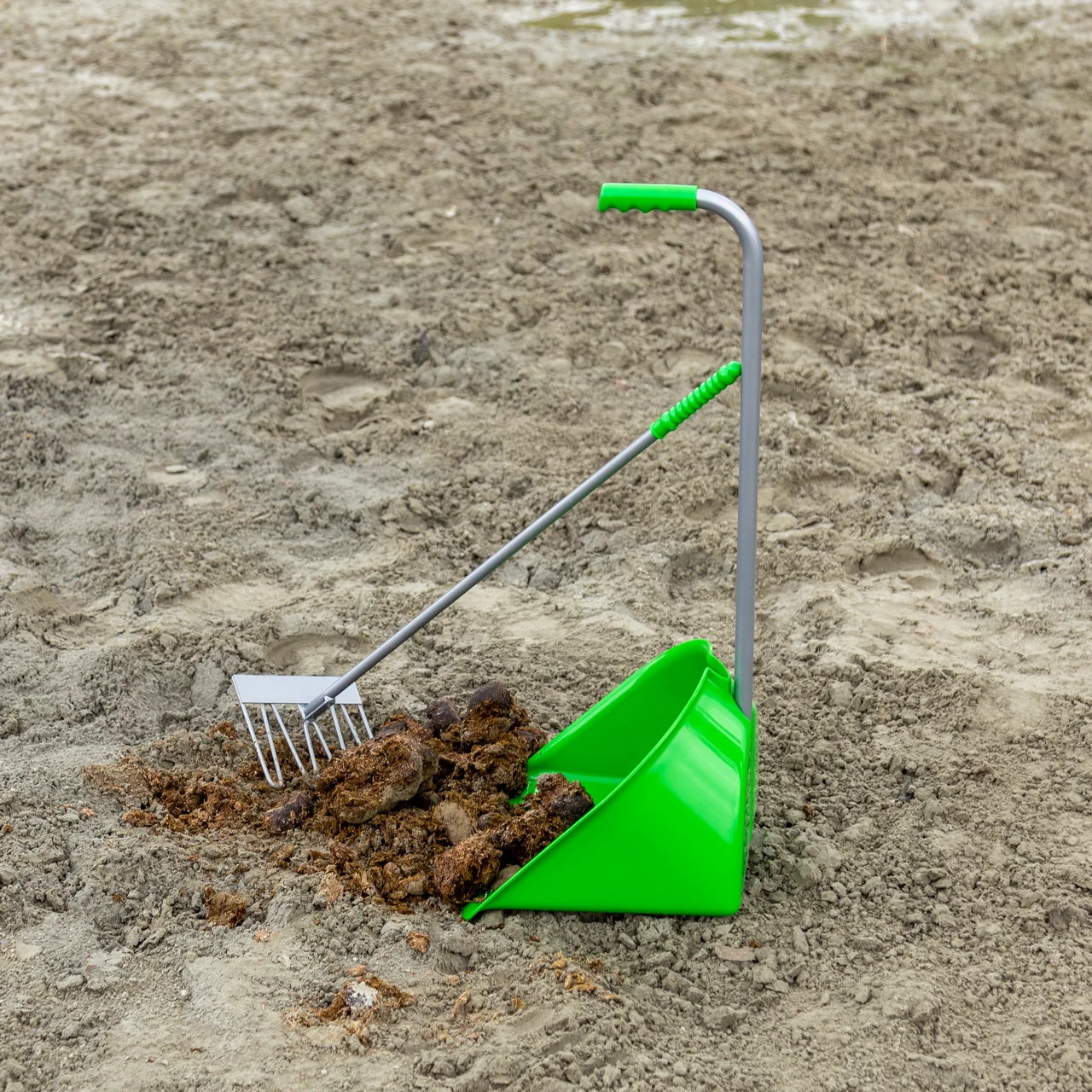 Лопата с гребло Mistboy, зелена, 75 см