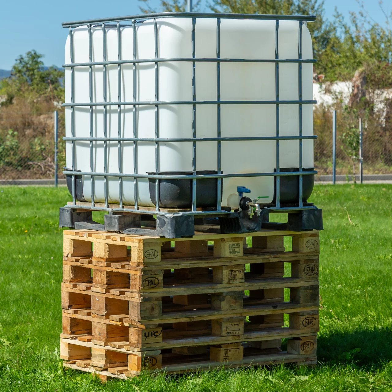 Кран за IBC контейнер, 3/4", с 2 изхода