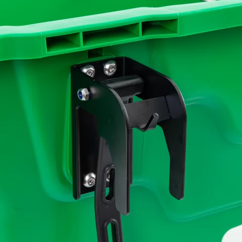 Поилка за до 5 телета, 30 литра