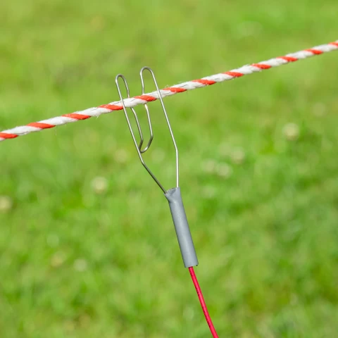 Кабел за свързване на ленти, шнурове или въжета за електрическа ограда