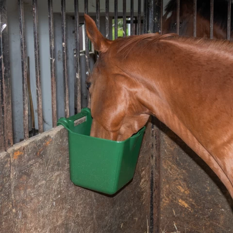 Кофа за хранене с конзола за окачване, квадратна форма, тъмнозелена, 13 литра