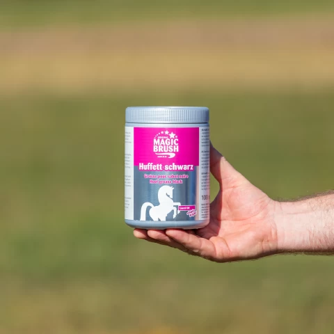 Мехлем за копита MagicBrush, черен, 1000 мл