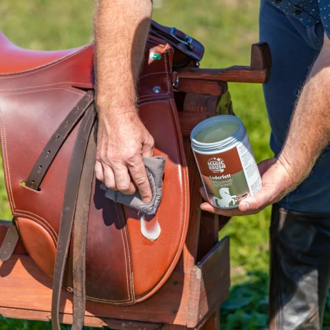 Вакса за кожа, MagicBrush, 1000 мл