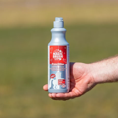 Шампоан за коне, аромат FrenchKiss, MagicBrush, 500 мл