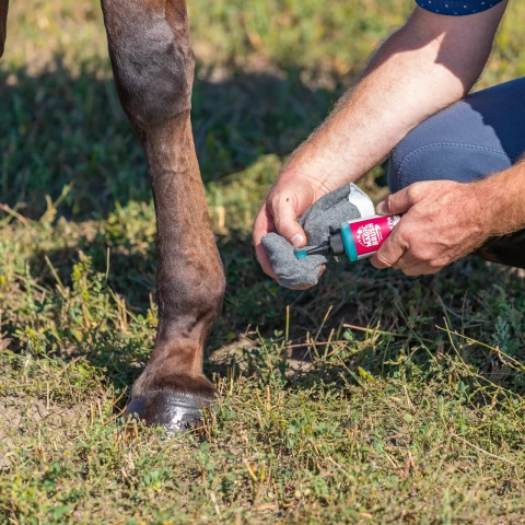 Гел за копита на коне, MagicBrush, 200 мл