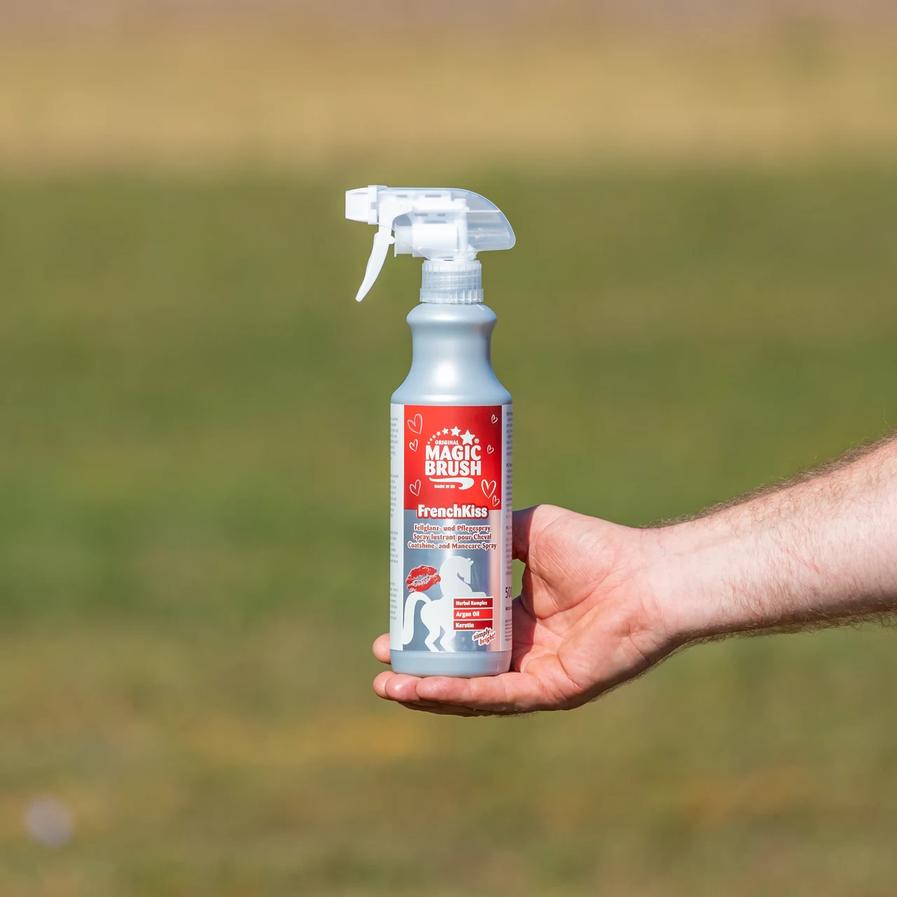Спрей за грижа за гривата, аромат FrenchKiss, MagicBrush, 500 мл