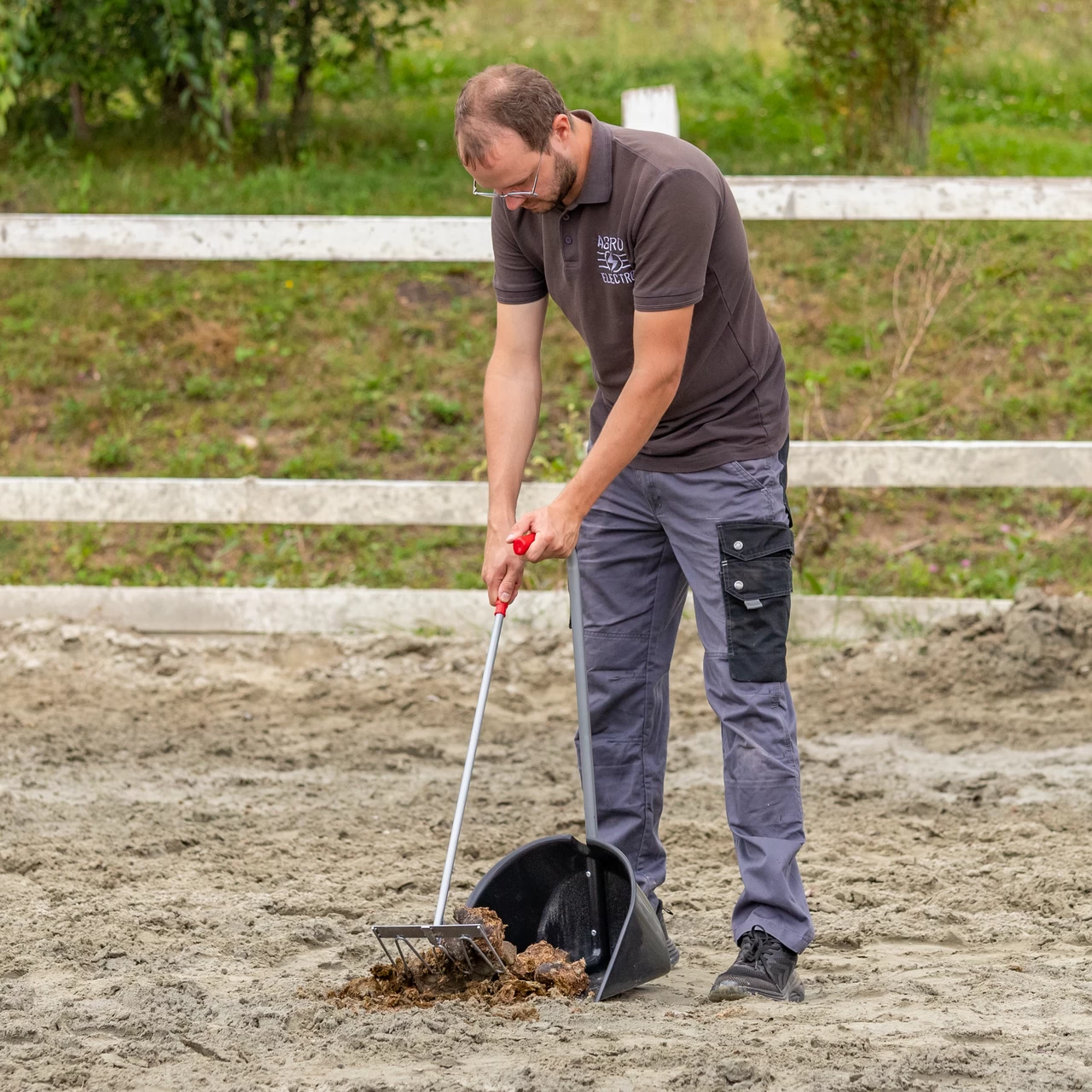 Лопата с гребло Mistboy, черна, 75 см