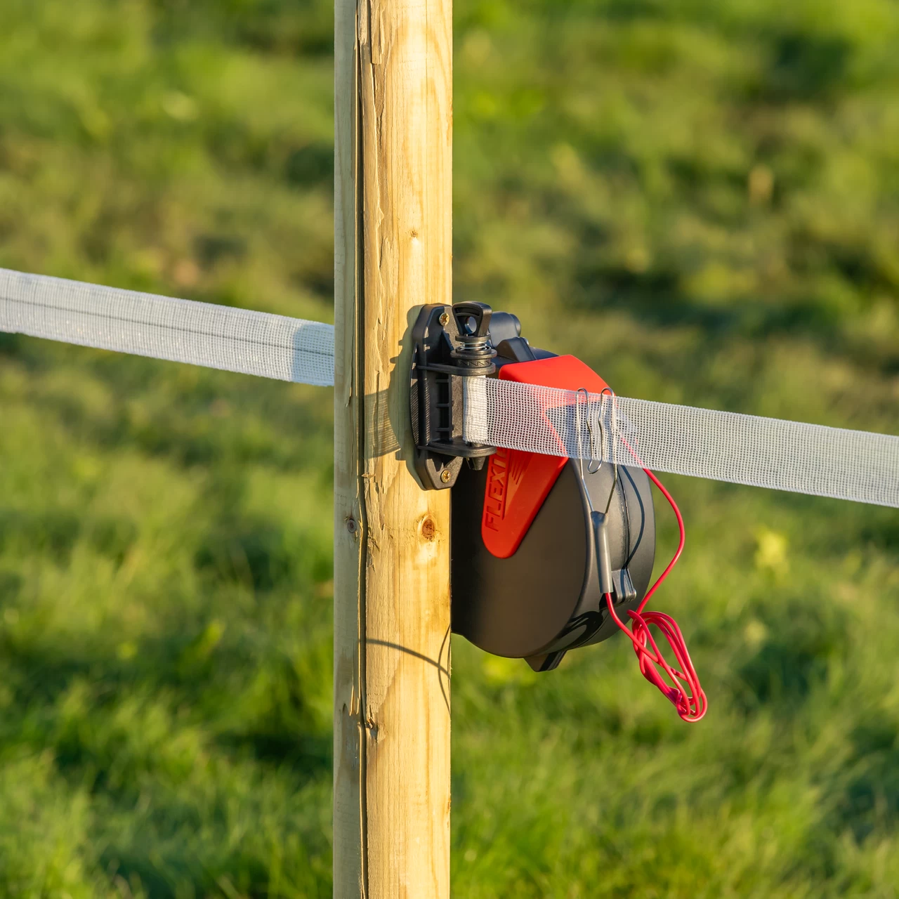 Комплект за порта/врата за електропастир с 40 мм лента , Ako Flexigate, 7,5 метра